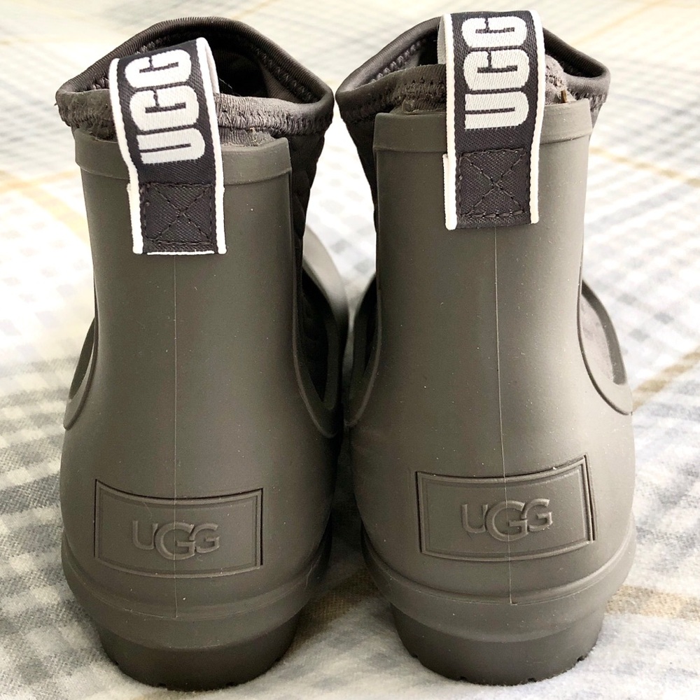 UGG WATERPROOF ANKLE BOOTS - Picture 4 of 14